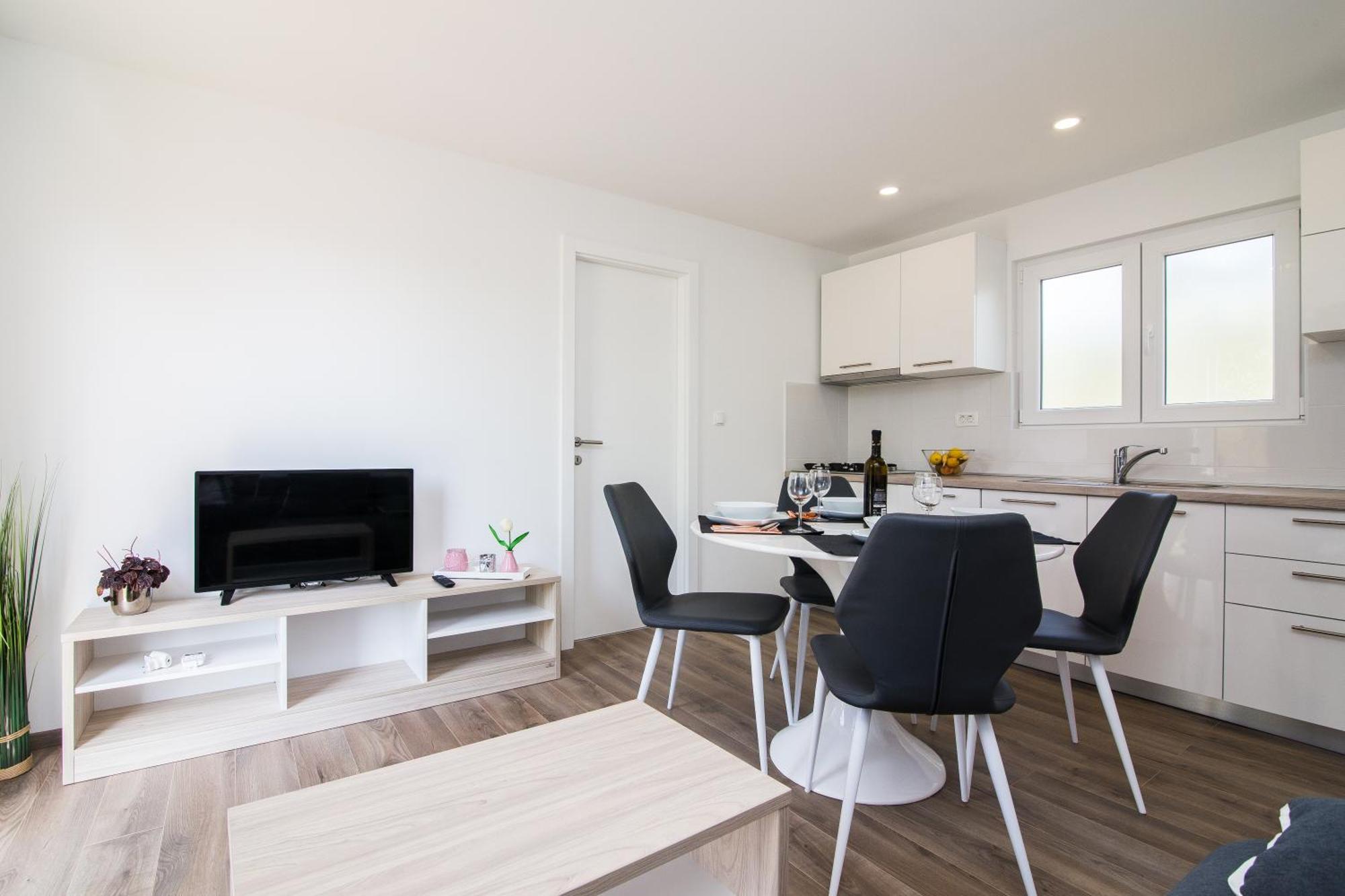 Luxury Mobile Homes Liza Biograd Na Moru Buitenkant foto