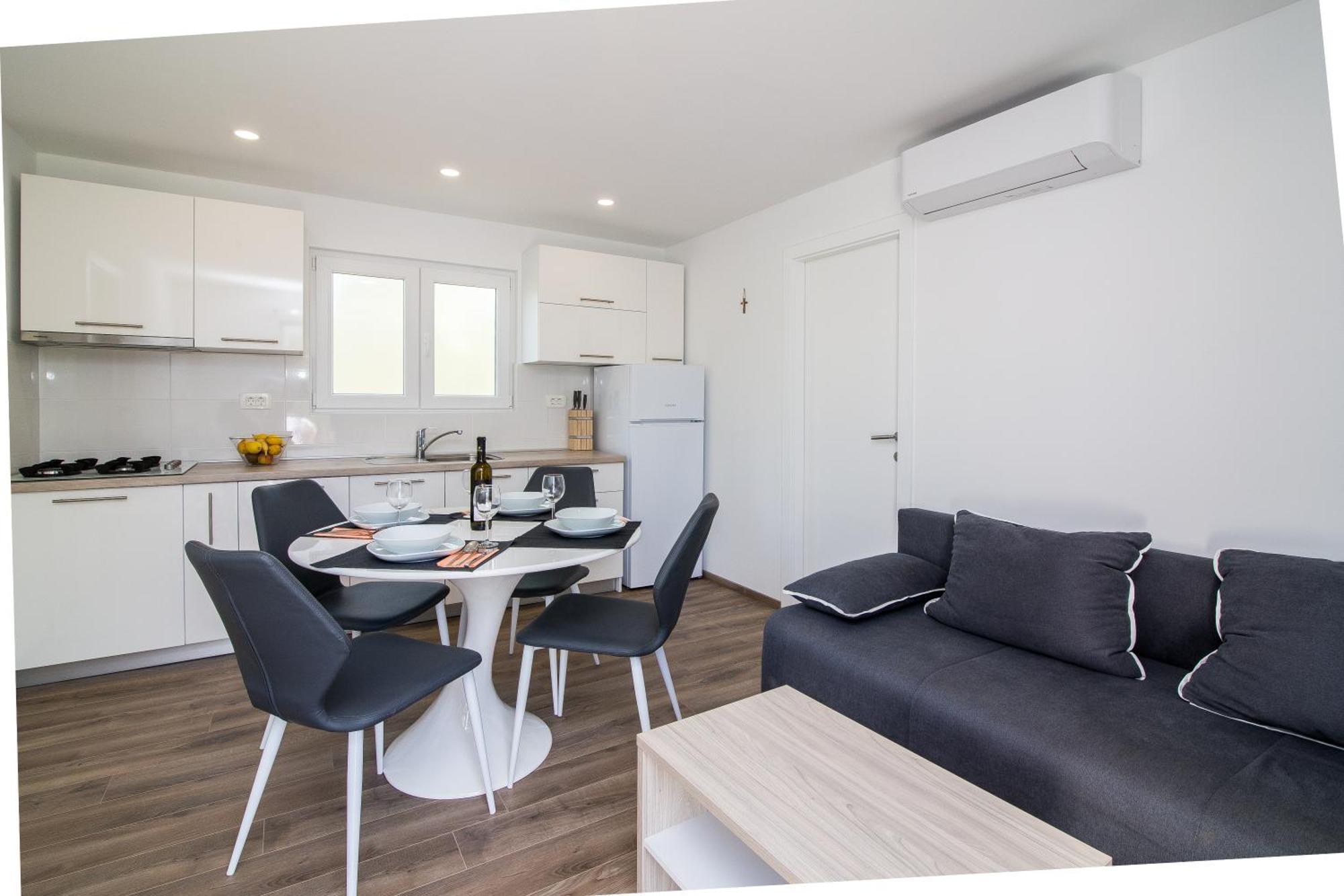 Luxury Mobile Homes Liza Biograd Na Moru Buitenkant foto