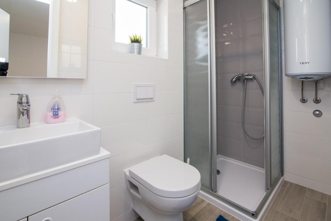Luxury Mobile Homes Liza Biograd Na Moru Buitenkant foto